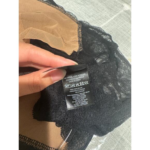 I.AM.GIA. Skye Black Lace Handkerchief Cami Size Small EUC - Picture 5 of 7